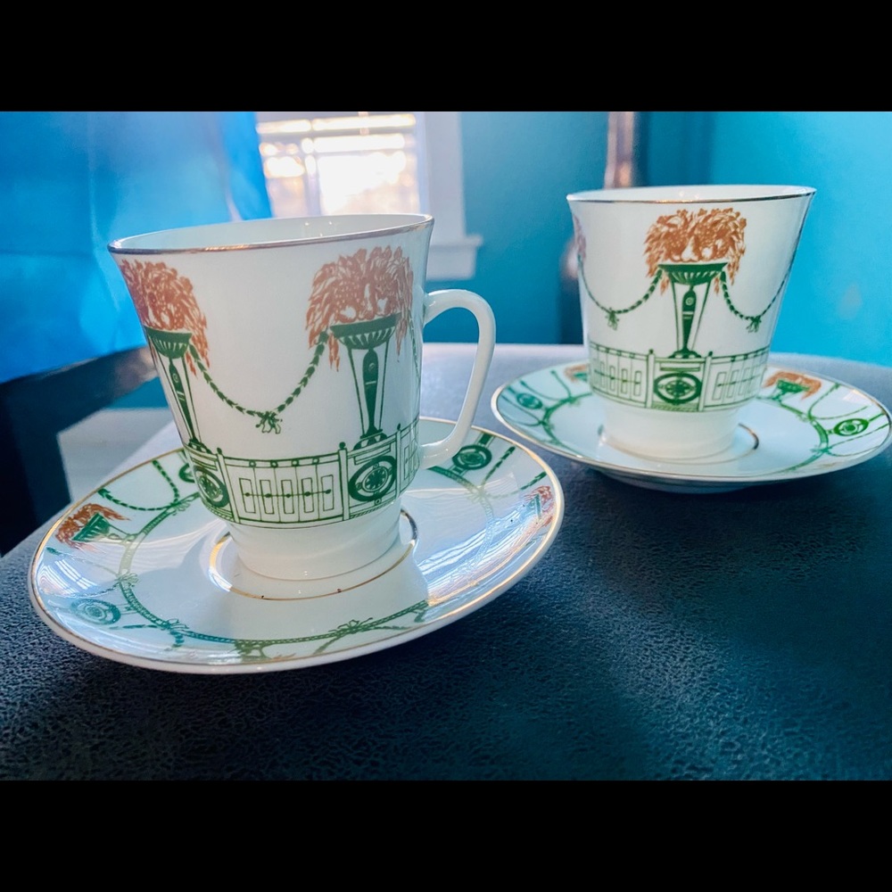Mugs